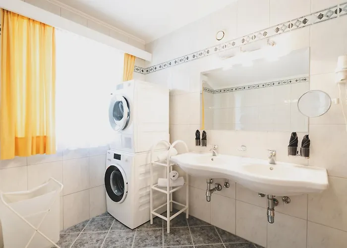 Jennerwein Apartman *